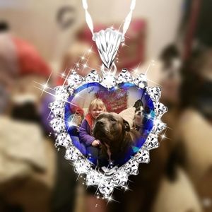 Meet your Posher, Dana